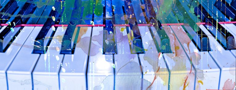 piano keys and painting banner 768x293